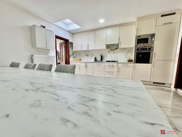 Foto 8 : Huis te 2020 ANTWERPEN (België) - Prijs € 395.000