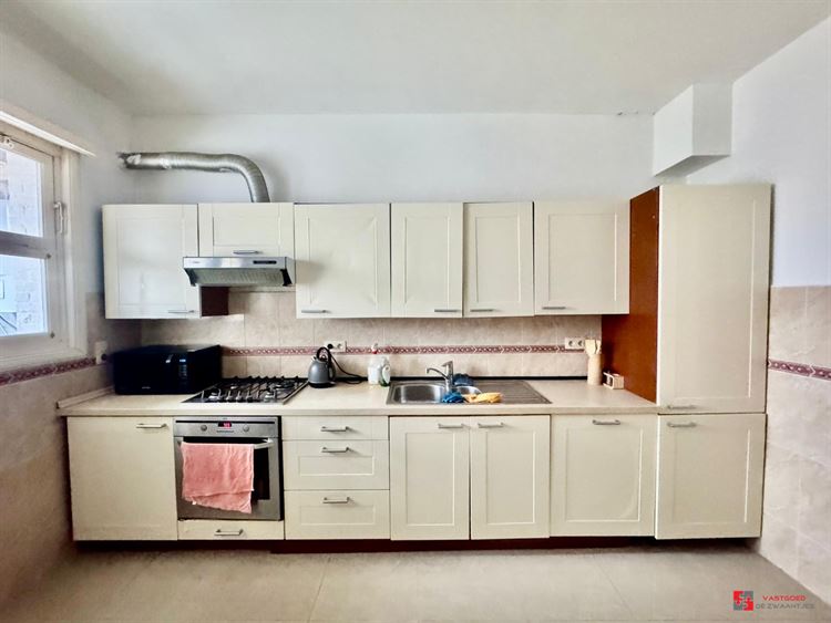 Foto 10 : Eigendom te 2140 BORGERHOUT (België) - Prijs € 595.000