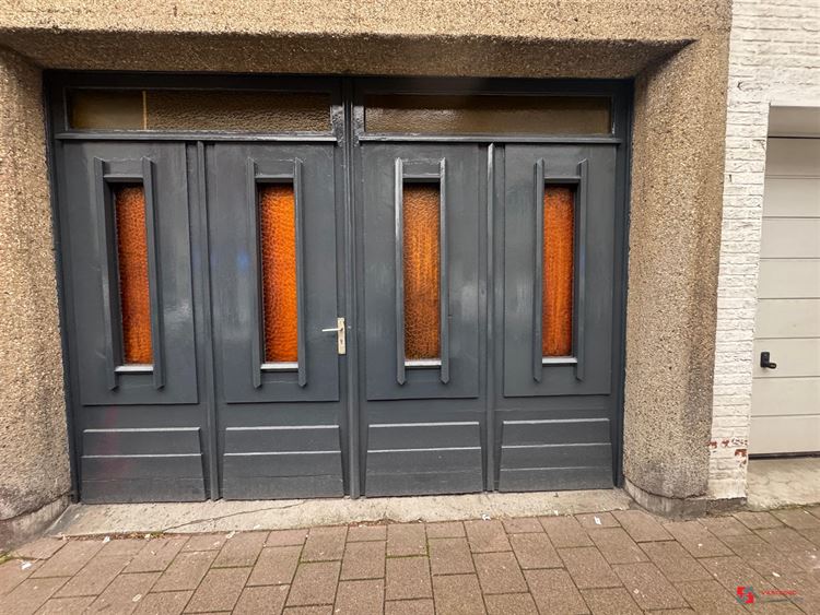 Foto 10 : Magazijn te 2020 ANTWERPEN (België) - Prijs &euro; 2.200