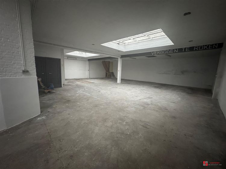 Foto 1 : Magazijn te 2020 ANTWERPEN (België) - Prijs &euro; 2.200