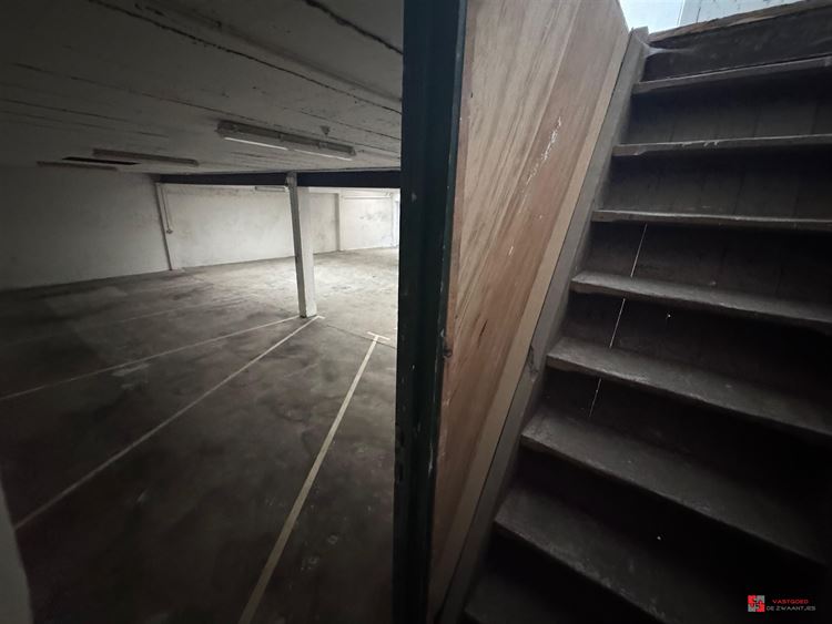 Foto 7 : Magazijn te 2020 ANTWERPEN (België) - Prijs &euro; 2.200