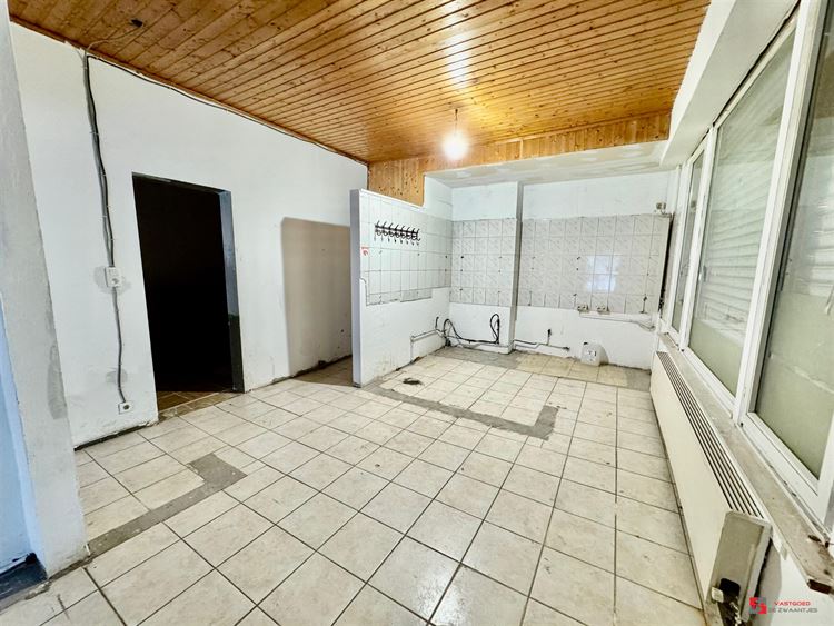 Foto 5 : Winkelruimte te 2610 WILRIJK (België) - Prijs &euro; 950