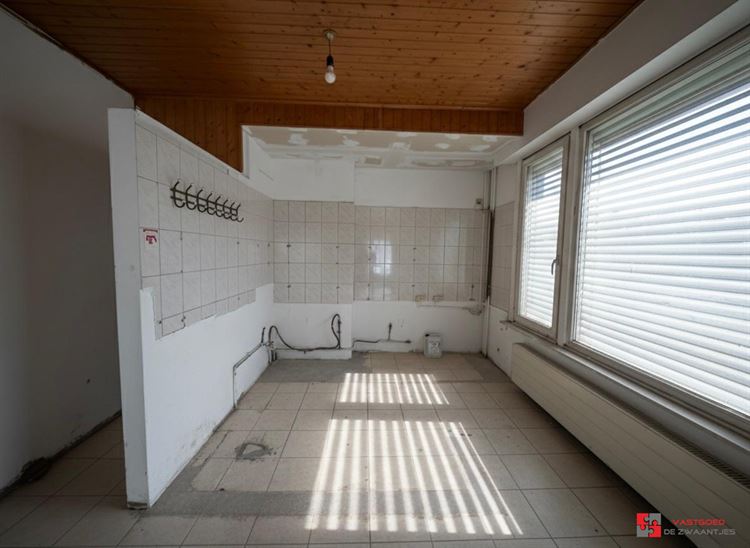 Foto 6 : Winkelruimte te 2610 WILRIJK (België) - Prijs &euro; 950