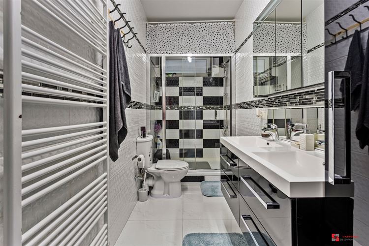 Foto 18 : Appartement te 2660 HOBOKEN (België) - Prijs &euro; 335.000