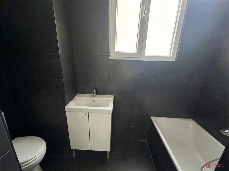 Foto 7 : Appartement te 2600 BERCHEM (België) - Prijs &euro; 1.000