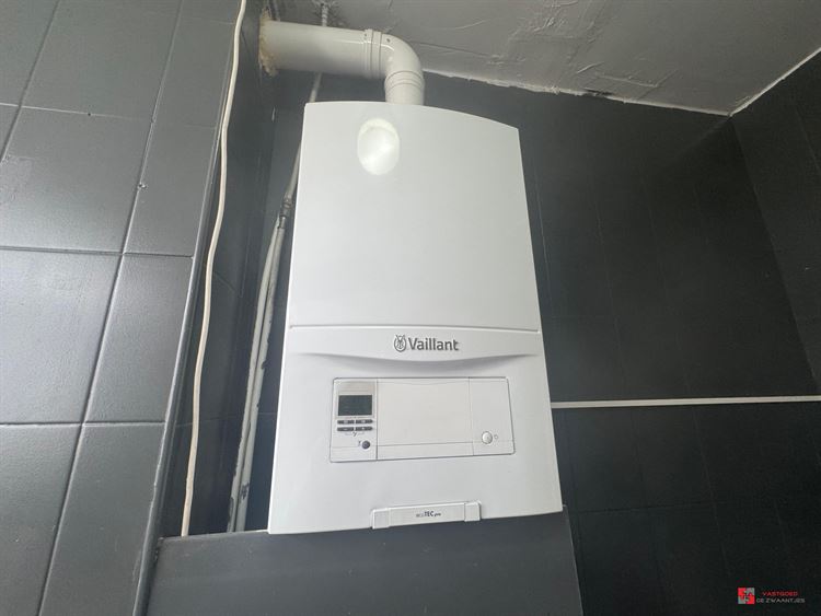 Foto 8 : Commercieel gebouw te 2020 ANTWERPEN (België) - Prijs &euro; 379.000