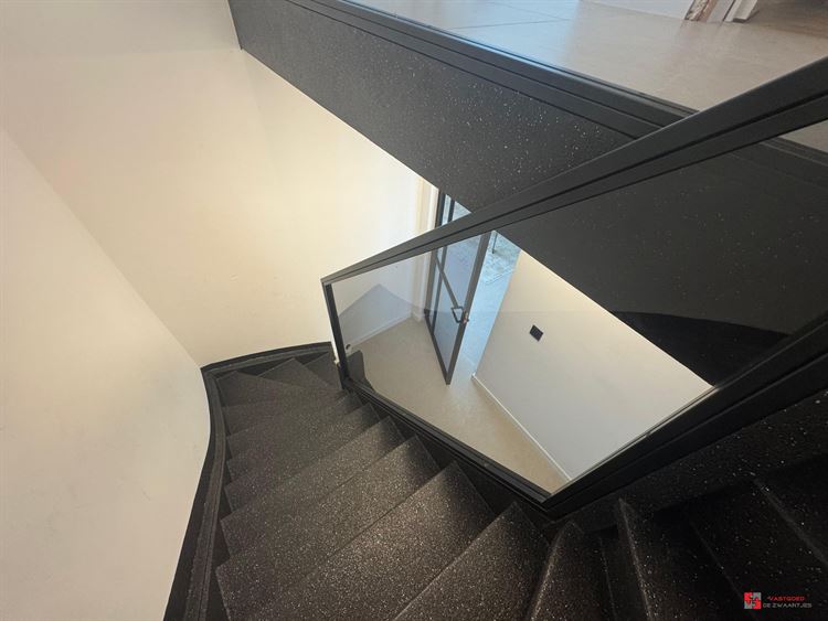 Foto 19 : Bel-etage te 2660 HOBOKEN (België) - Prijs &euro; 450.000