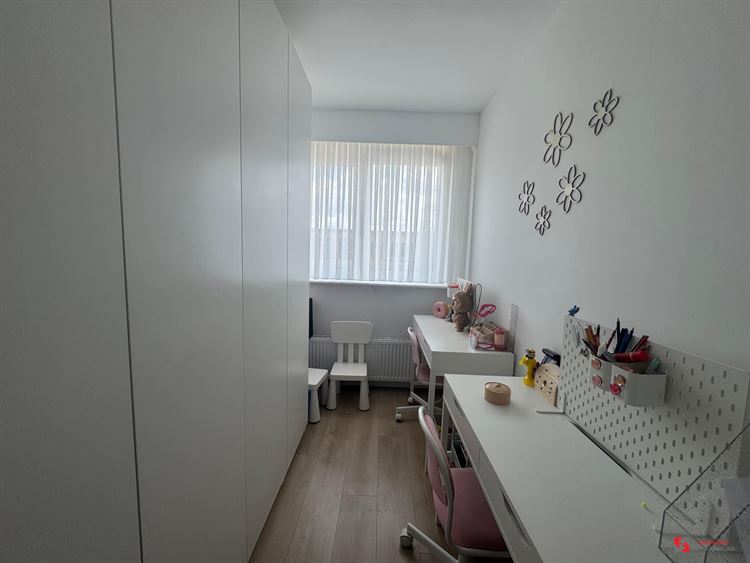 Foto 23 : Bel-etage te 2660 HOBOKEN (België) - Prijs &euro; 450.000