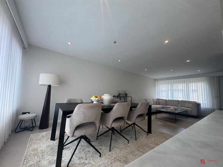 Foto 13 : Bel-etage te 2660 HOBOKEN (België) - Prijs &euro; 450.000