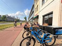 Foto 12 : Winkelruimte te 2018 ANTWERPEN (België) - Prijs &euro; 135.000