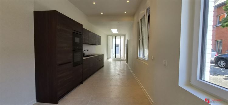 Foto 6 : Eigendom te 2610 WILRIJK (België) - Prijs &euro; 369.000