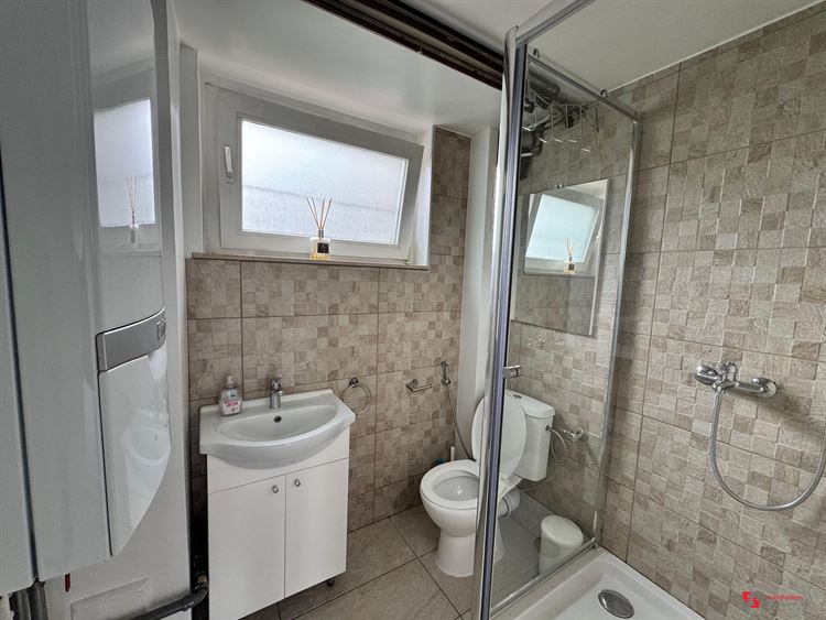 Foto 4 : Bel-etage te 2660 HOBOKEN (België) - Prijs &euro; 415.000