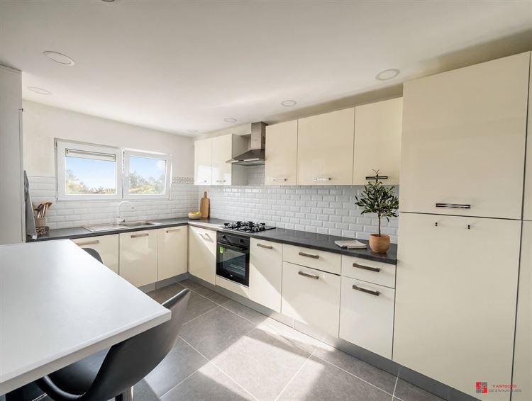Foto 13 : Huis te 2100 DEURNE (België) - Prijs &euro; 365.000
