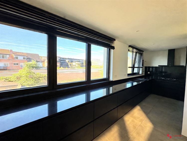 Foto 5 : Bel-etage te 2610 WILRIJK (België) - Prijs &euro; 585.000