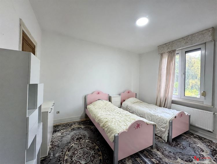 Foto 10 : Eigendom met karakter te 2070 ZWIJNDRECHT (België) - Prijs &euro; 445.000