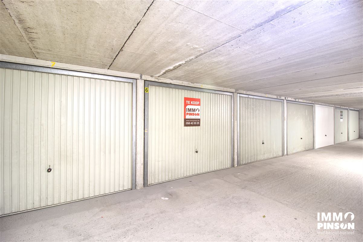Image 4 : Garage à SINT-IDESBALD (8670) - Belgique