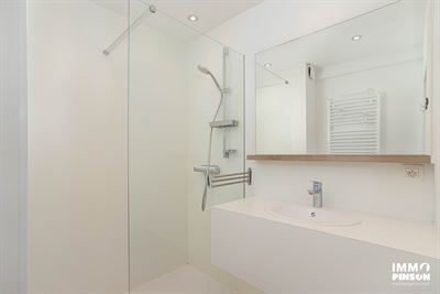 Modern hoekappartement met zeezicht te koop in De Panne - Immo Pinson