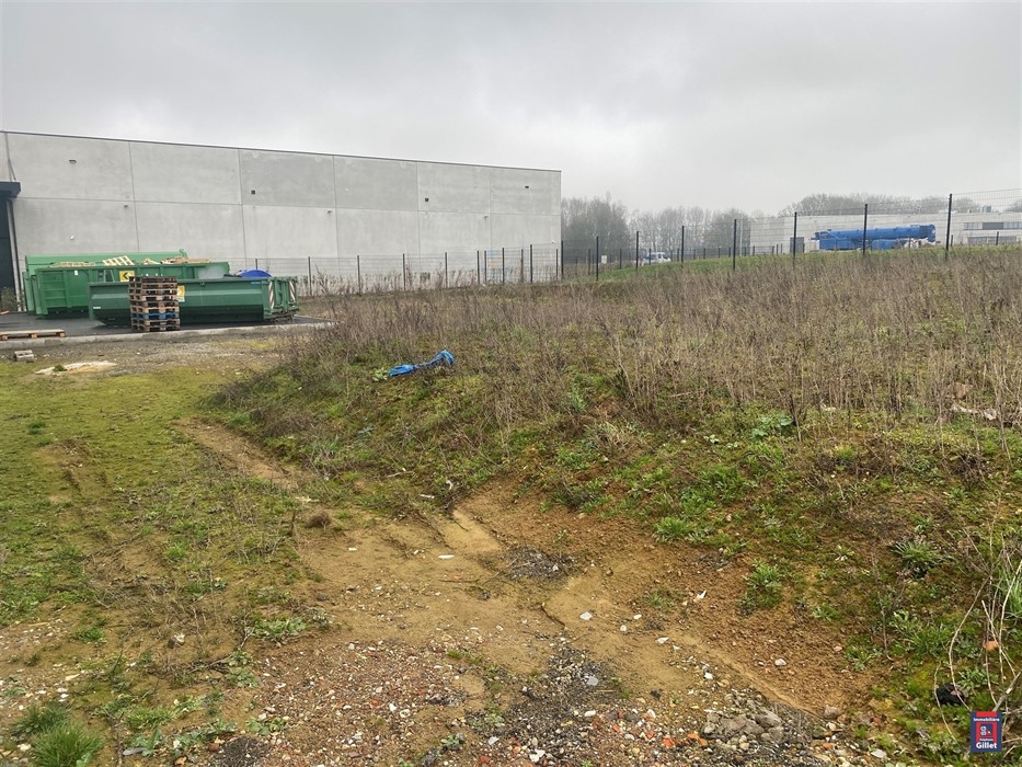 zoning Mecalys - Terrain avec permis pour atelier -