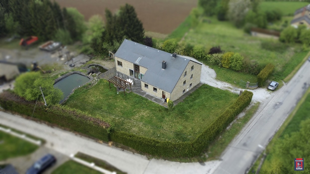 Étonnante maison 4 chambres avec piscine intérieure
