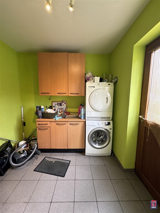 Étonnante maison 4 chambres avec piscine intérieure