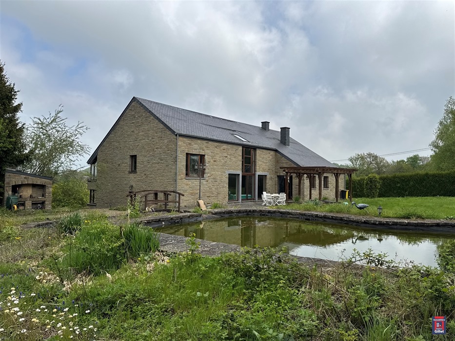 Étonnante maison 4 chambres avec piscine intérieure