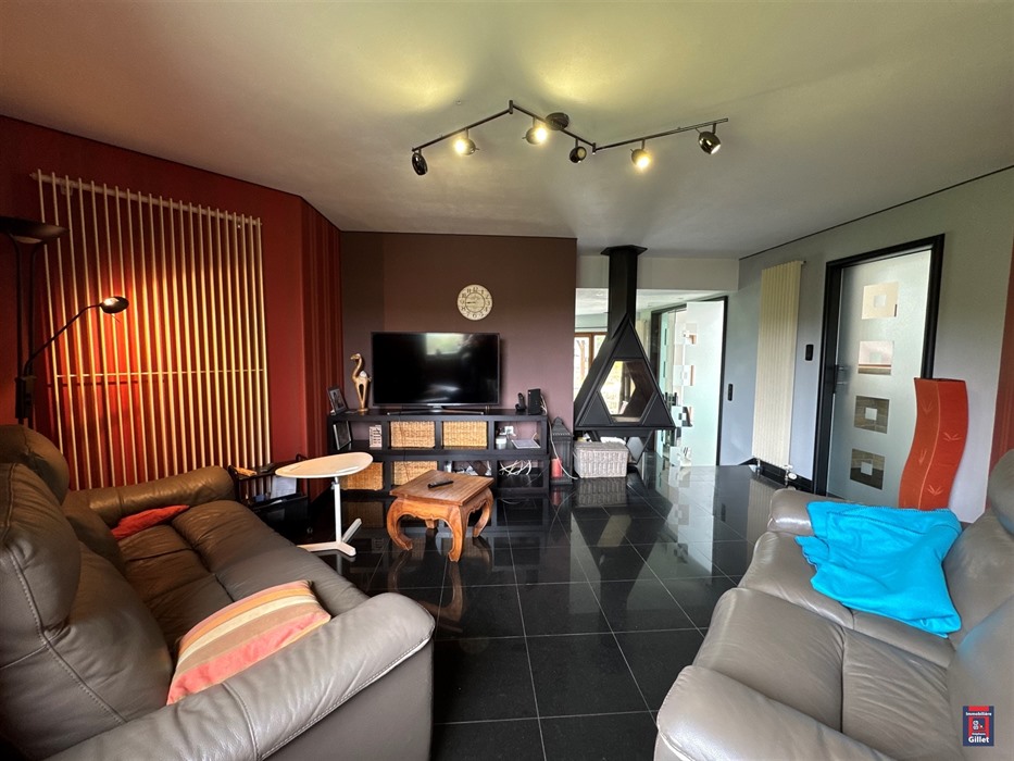 Étonnante maison 4 chambres avec piscine intérieure