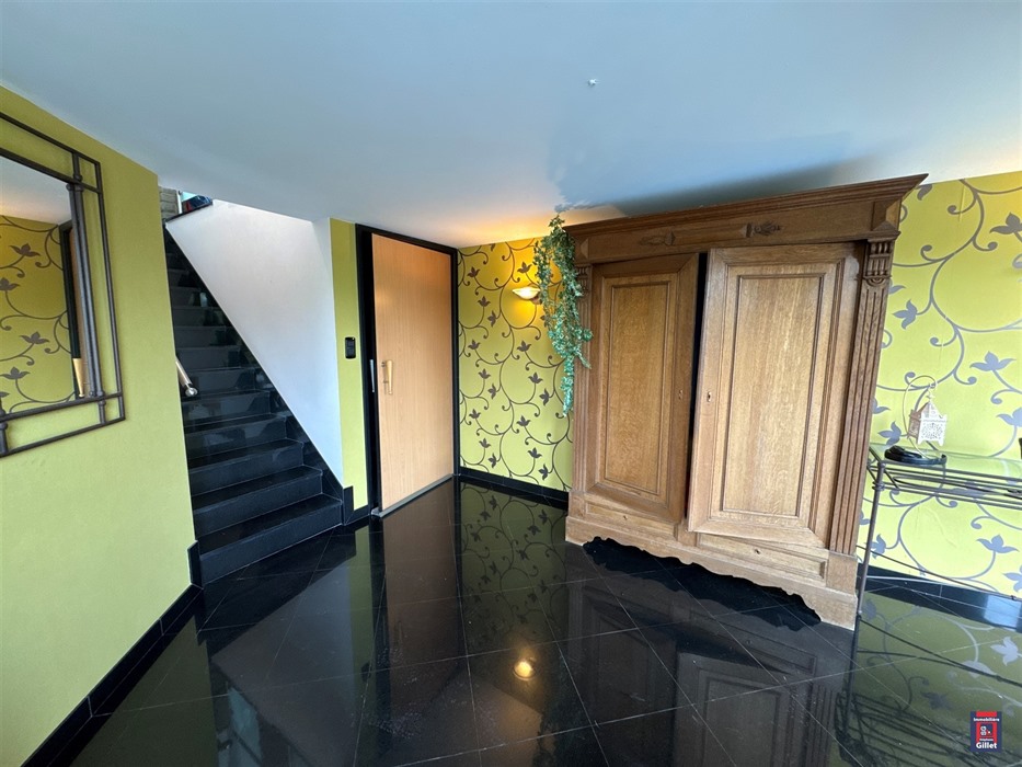 Étonnante maison 4 chambres avec piscine intérieure