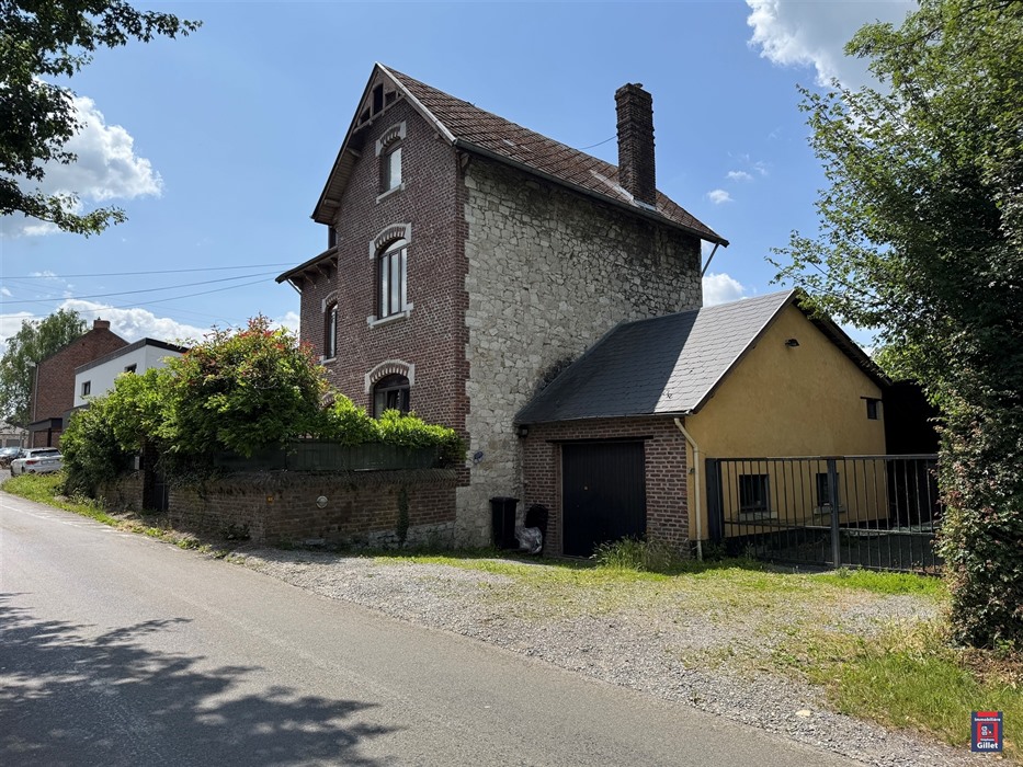Grande maison villageoise à Groynne