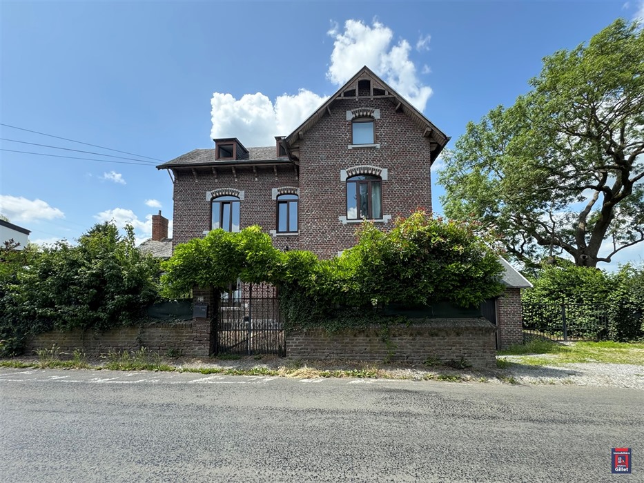 Grande maison villageoise à Groynne