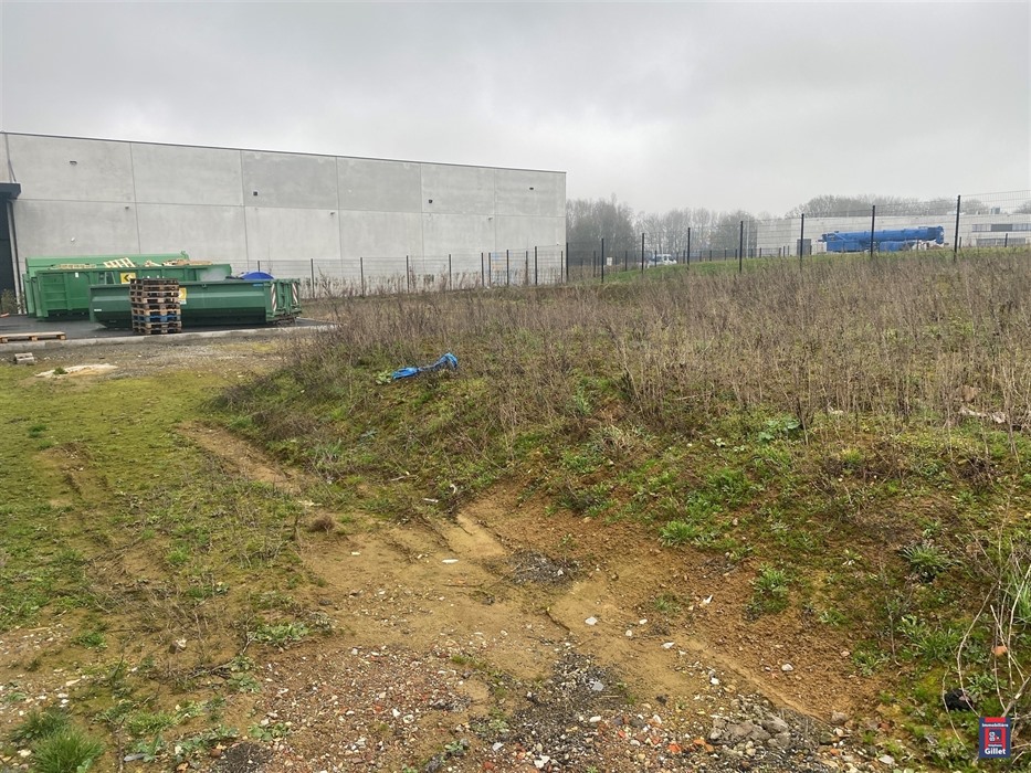 zoning Mecalys - Terrain avec permis pour atelier -