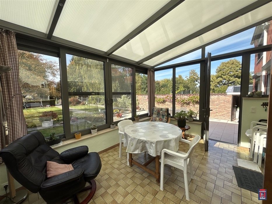 Spacieuse maison villageoise sur magnifique parcelle de 20 ares