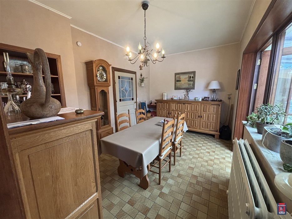 Spacieuse maison villageoise sur magnifique parcelle de 20 ares