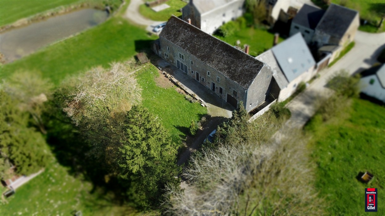 Charmante partie de ferme, pleine de caractère