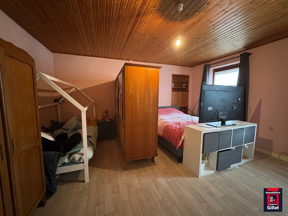 Agréable maison de ville sur terrain de 4 ares