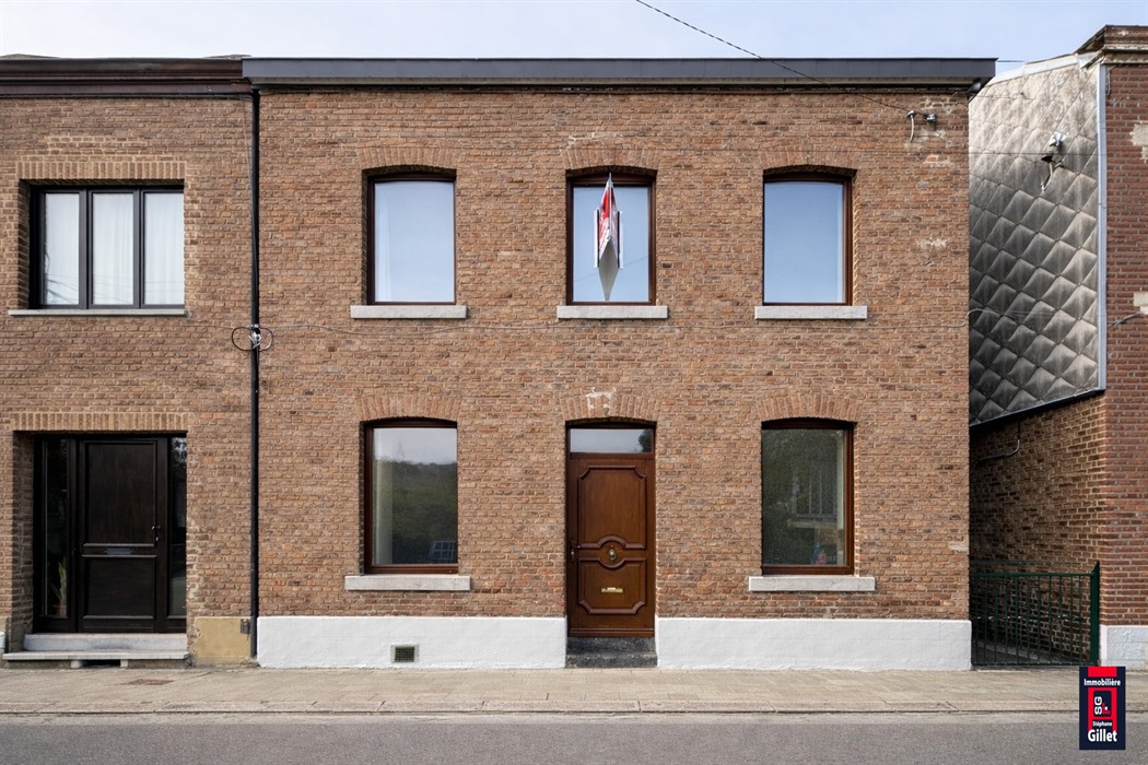 Agréable maison de ville sur terrain de 4 ares