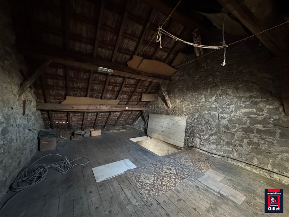 Maison en pierre à Namêche