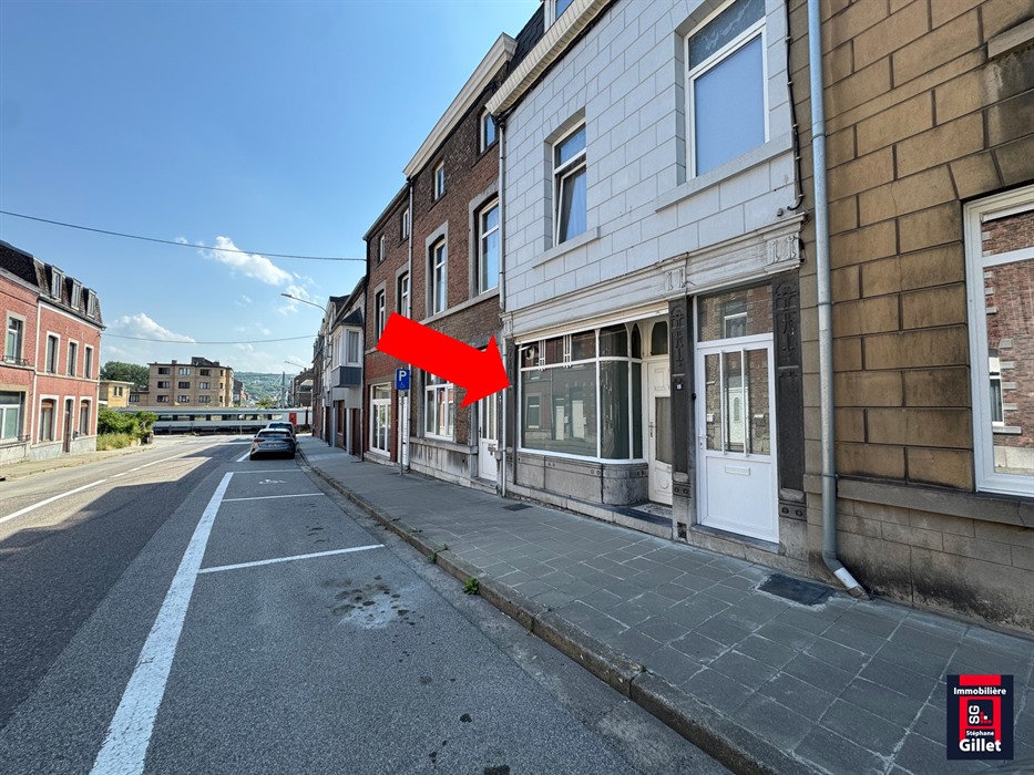 Espace commercial / bureau / stockage d’environ 20 m²