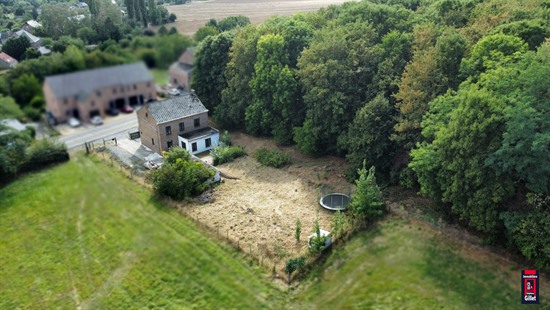 Agréable maison familiale avec jardin
