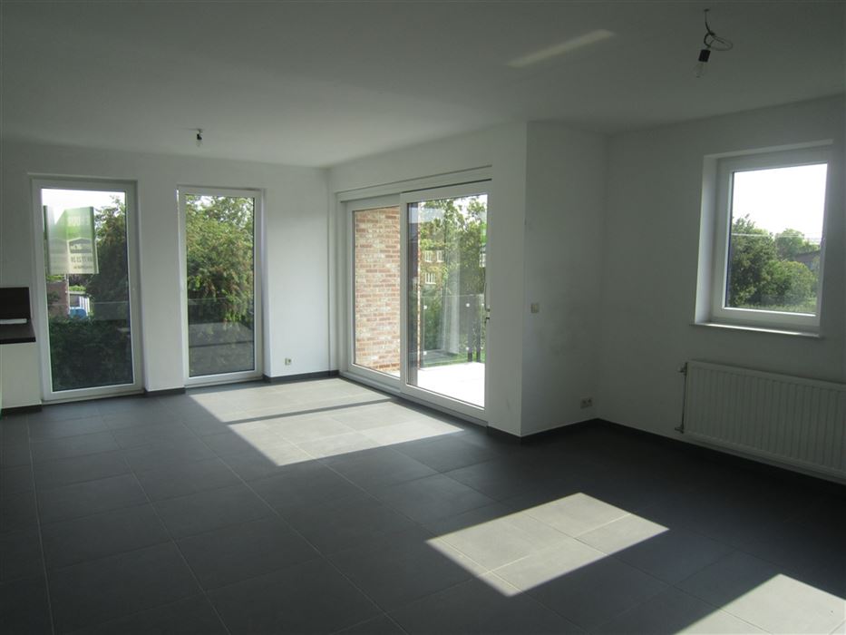 Appartement met 2 slaapkamers en terras