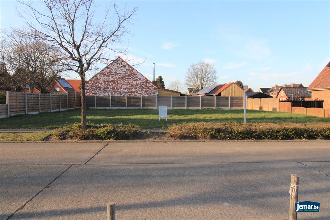 Mooie bouwgrond open bebouwing in een rustige omgeving!