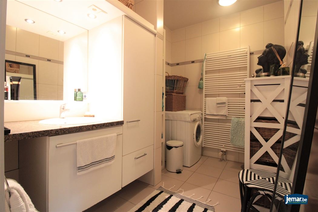 Gelijkvloers appartement met 2 slaapkamers