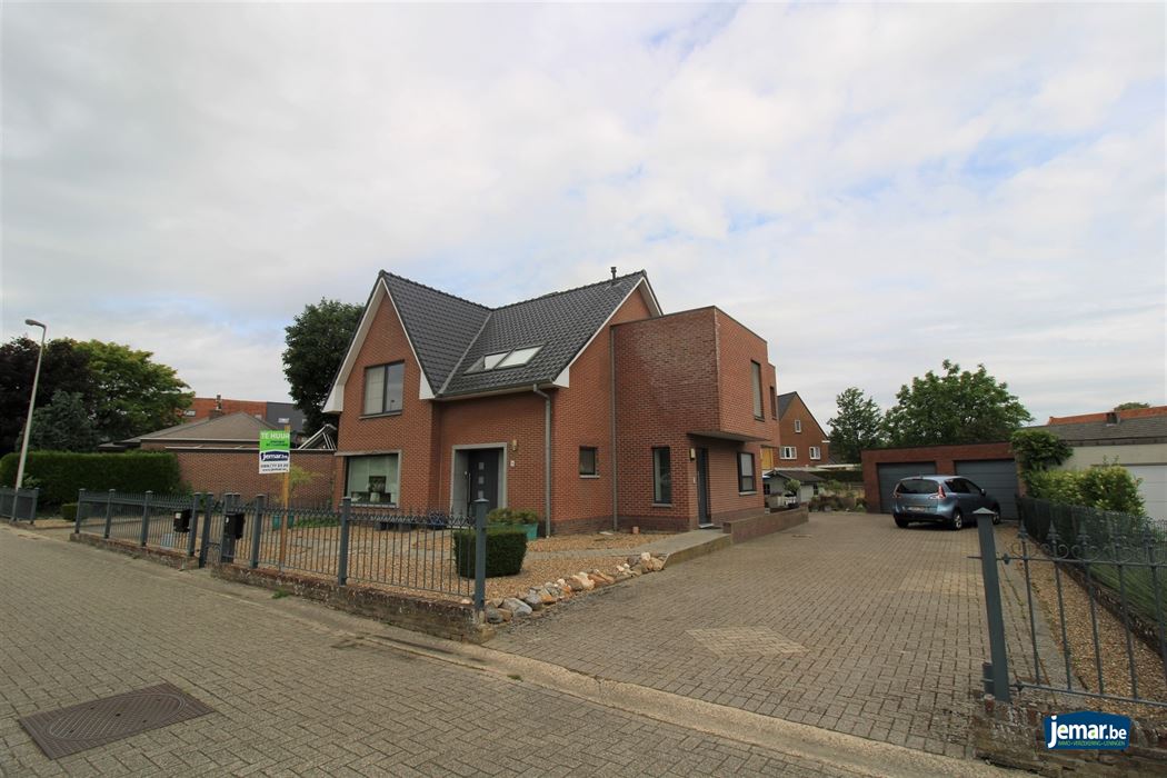 Gelijkvloers appartement met 2 slaapkamers