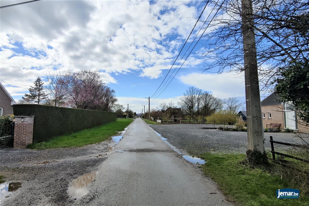 Terrain à bâtir (construction ouverte) de 10a00ca