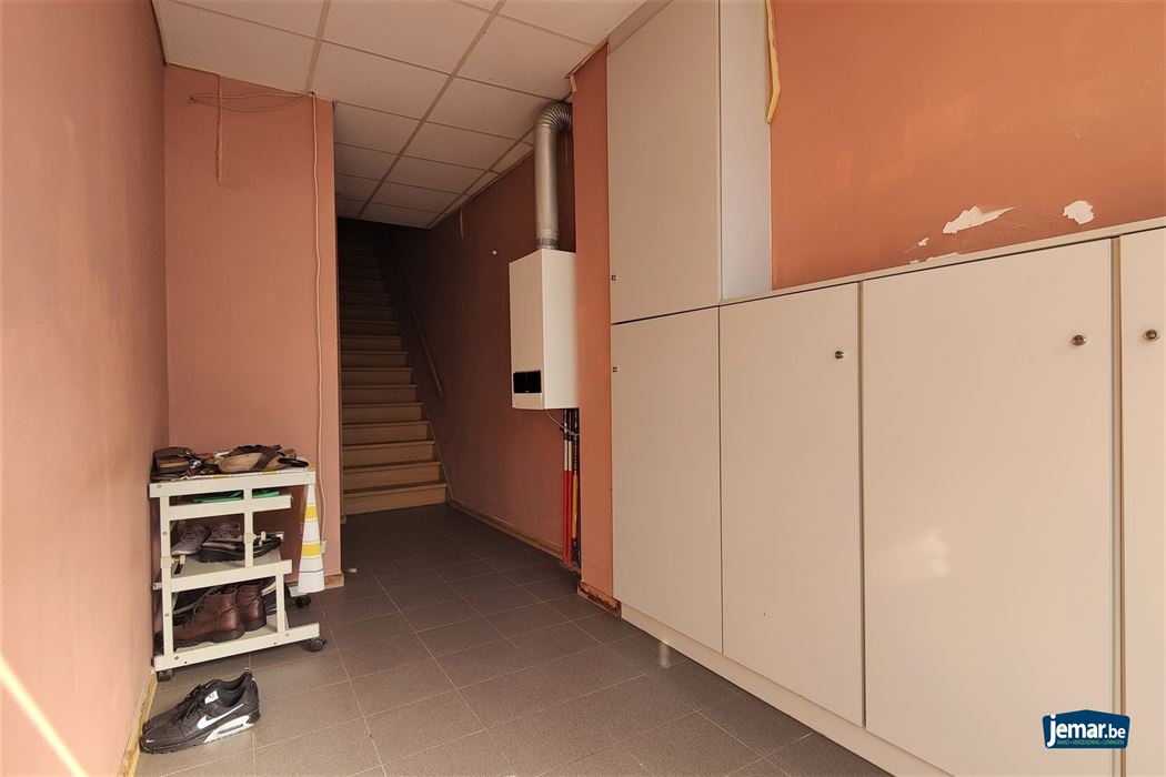 Handelspand met woonst op top locatie te Smeermaas