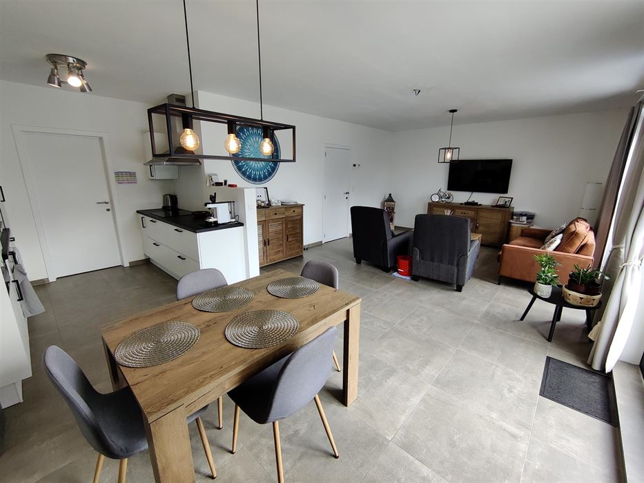 Appartement met 2 slaapkamers en autostaanplaats