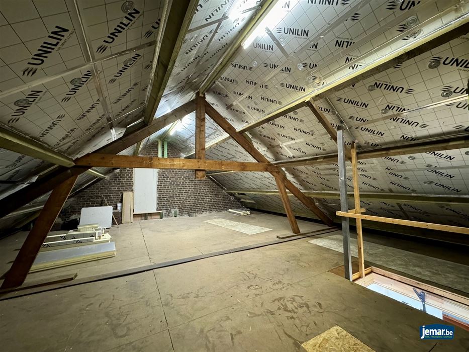 Gerenoveerde woning + handelshuis