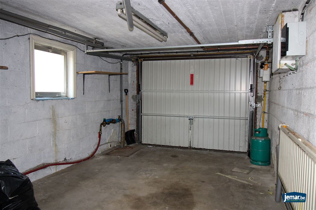 Te renoveren woning met 3 slaapkamers in Maasmechelen!