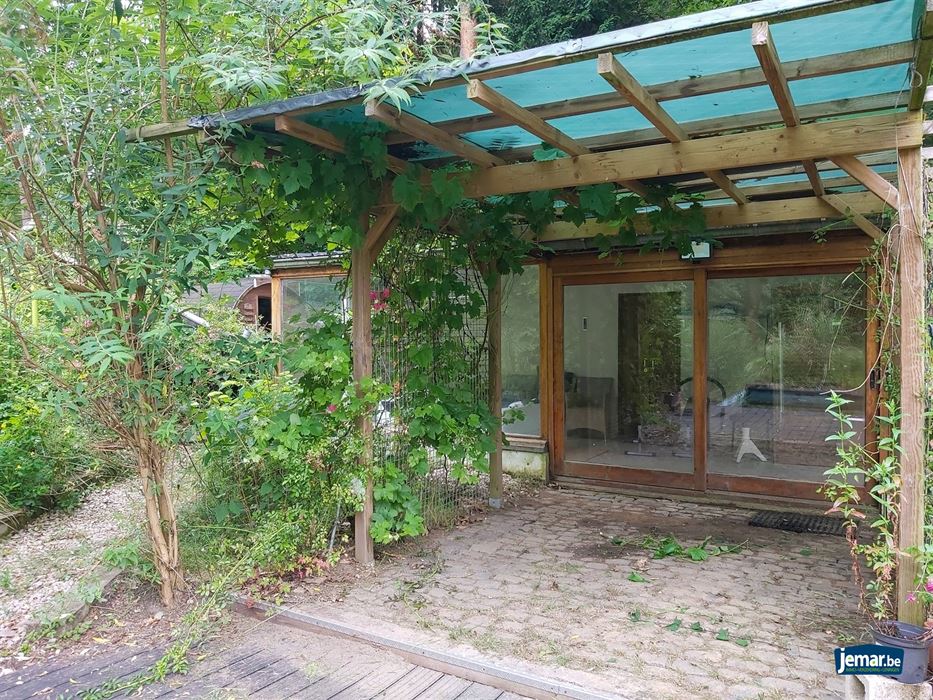 Te renoveren villa op toplocatie te Maasmechelen!