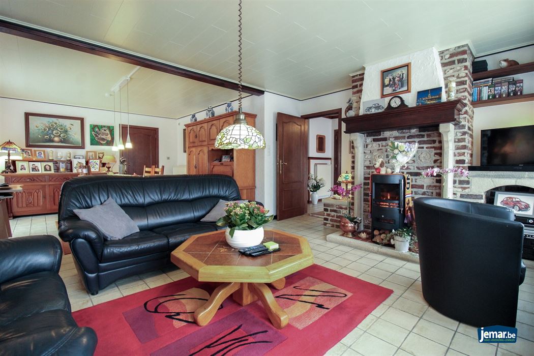 Gelijkvloerse woning met 3 slaapkamers (uitbreiding mogelijk) in doodlopende straat te Opgrimbie!