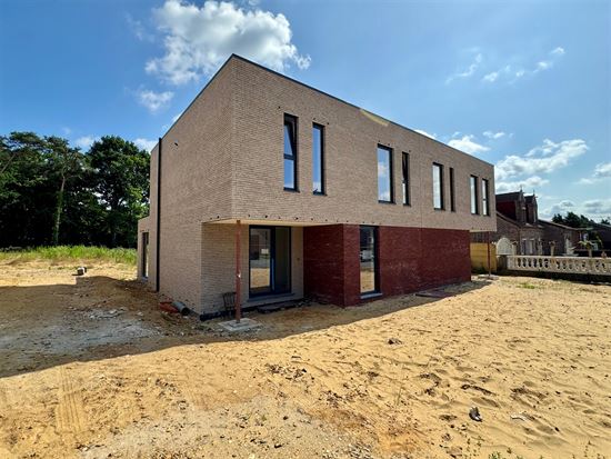 Nieuwbouwwoningen - instapklaar, energiezuinig, prachtige ligging en 3 slaapkamers